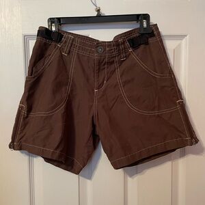 Kuhl brown hiking shorts small